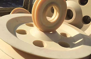 高(gāo)分(fēn)子(zǐ)尼龍軸套